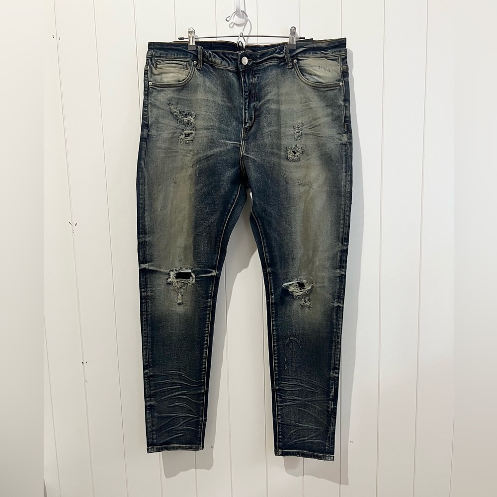 Embellish  NWT Distressed denim jeans grunge Denim by design size 44 blue